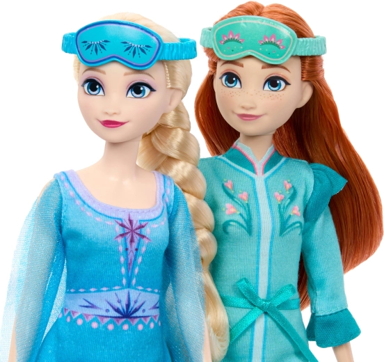 Anna- og Elsa-dukker i nattøj