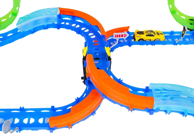 Modulær bane med autoværn og omkonfigurerbare sektioner