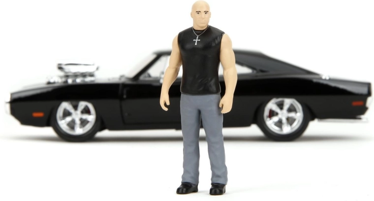 Figur af Dominic Toretto i pakken