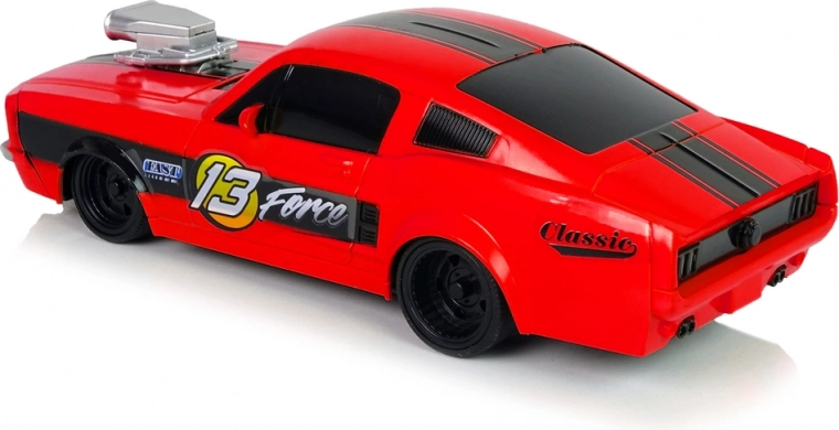 Sporty muscle car-design