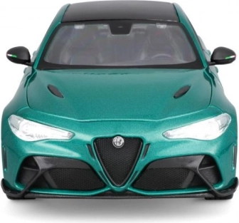Model bil Bburago Alfa Romeo Giulia GTA 1:18 i grøn metallic