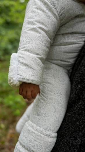 Nem påklædning takket være asymmetrisk lynlås