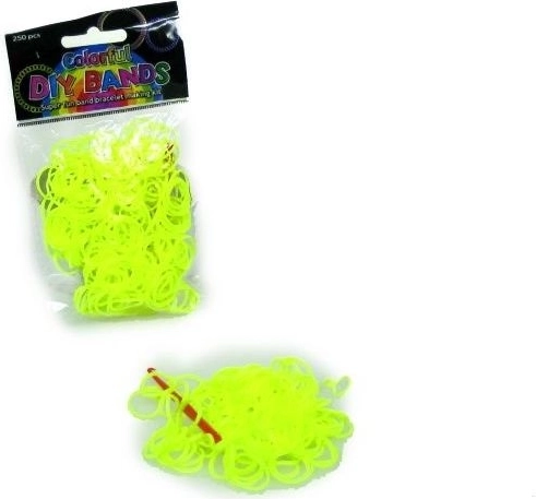 Sæt med gule elastikker til fletning af armbånd (250 stk.) med hæklenål og lukninger
