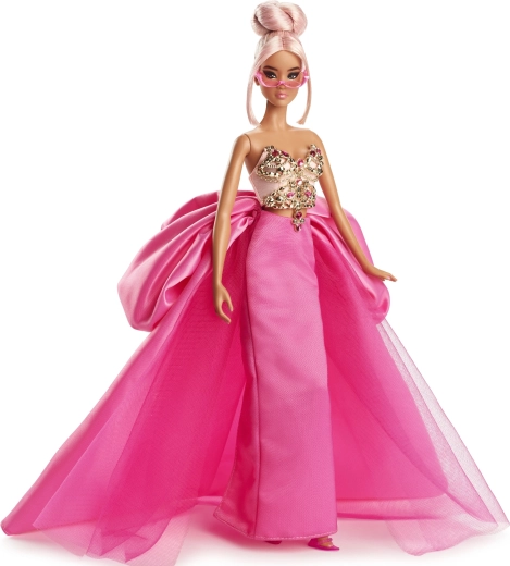 Pink kjole med langt slæb