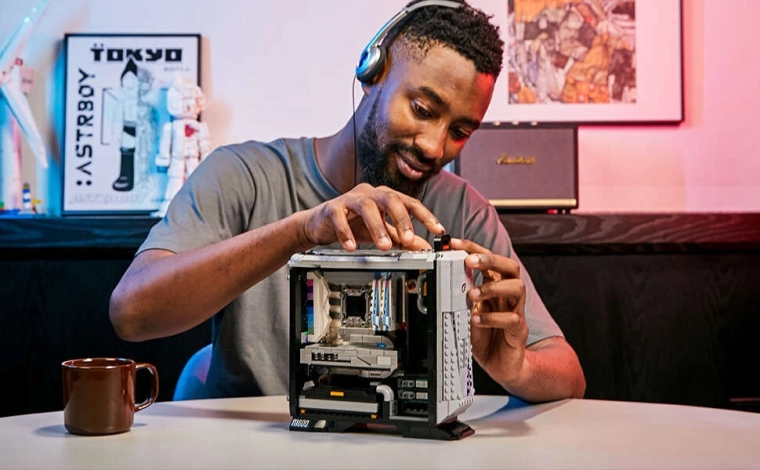 Realistiske komponenter som i en ægte PC