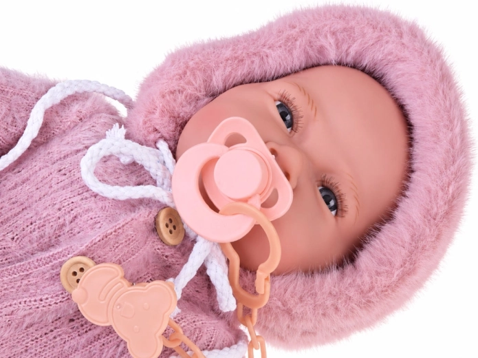 Lyde som fra en rigtig baby