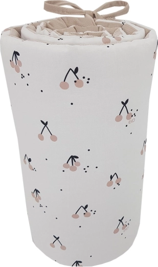 Blød bomuld og elegant Cherry-motiv