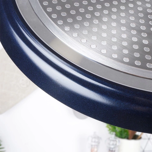 Induktionsbund og jævn varmefordeling