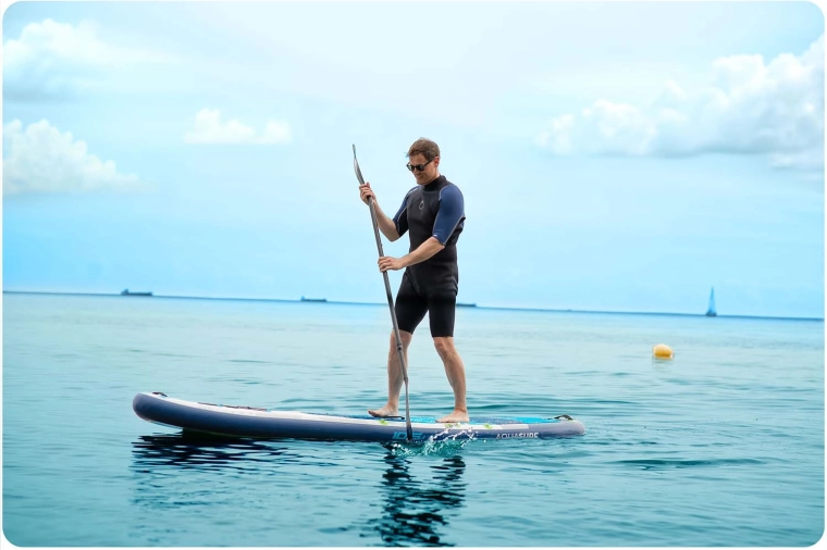 Sikkert fodfæste med skridsikkert EVA-dæk