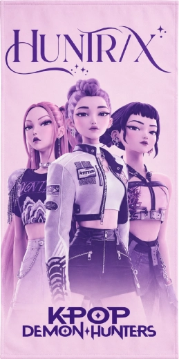 Hurtigtørrende børnehåndklæde K-Pop Demon Hunters Huntrix 70 × 140 cm, pink-lilla