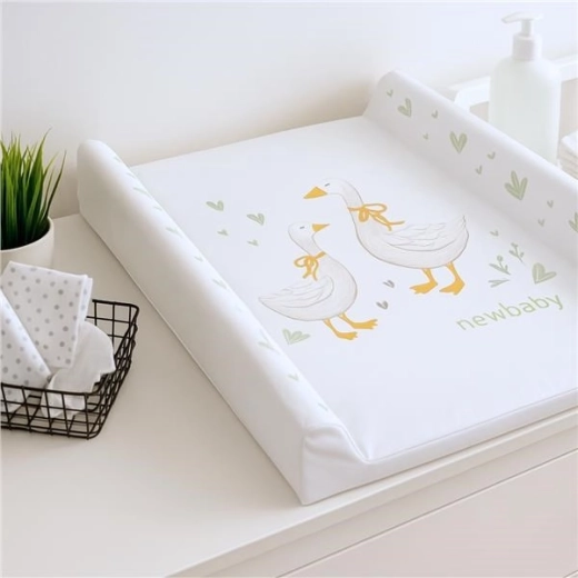 Let og mobil til brug på kommode