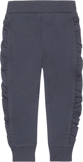 Rynkede sidedetaljer for et trendy look