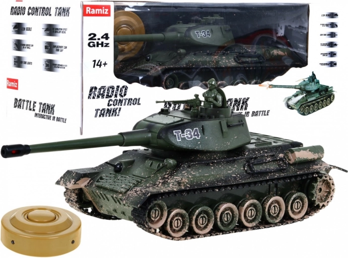 Fjernstyret tank T-34 til børn 3+ Skydende camouflagemodel 1:28 + Stor tankkamp + Lys- og lydeffekter