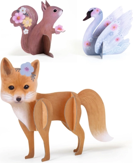 Trædekorationer med dyr til udstilling