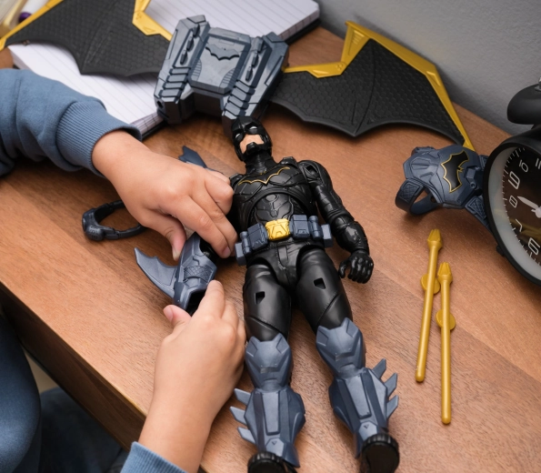 Sæt gang i action med vinger og rustning