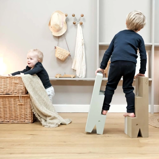 Multifunktionel brug fra baby til store børn