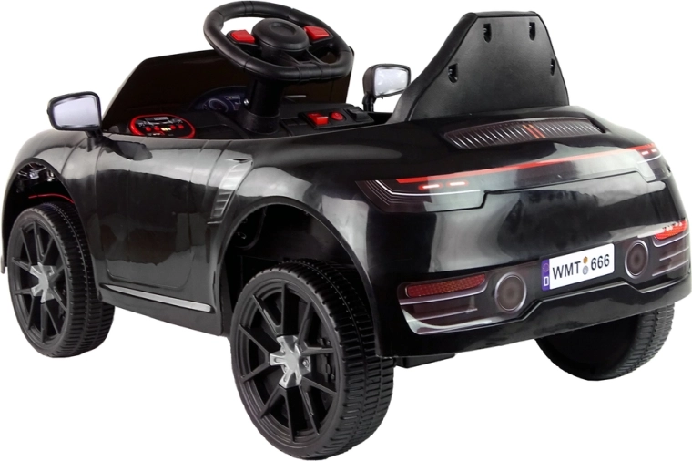 Sportsligt design og realistiske detaljer