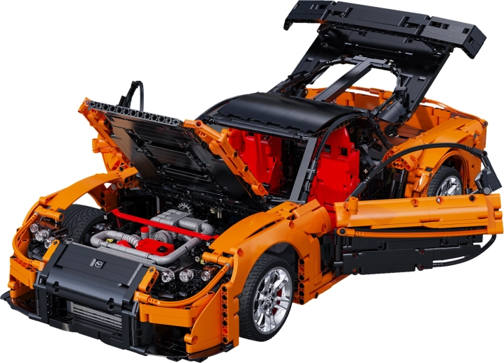 Detaljeret mekanik og åbnebare elementer