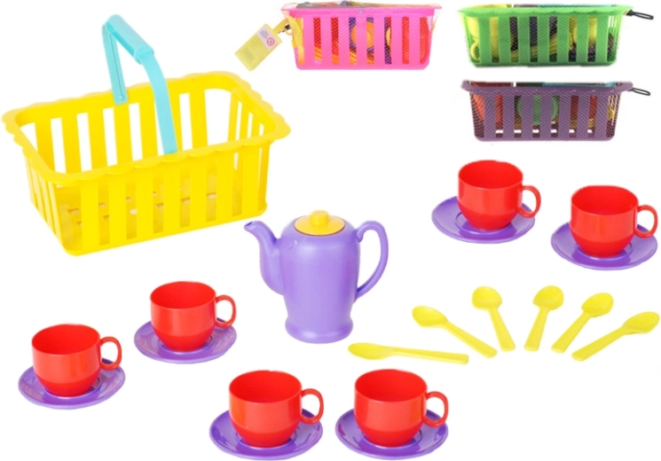 Plastisk tesæt i kurv til børn
