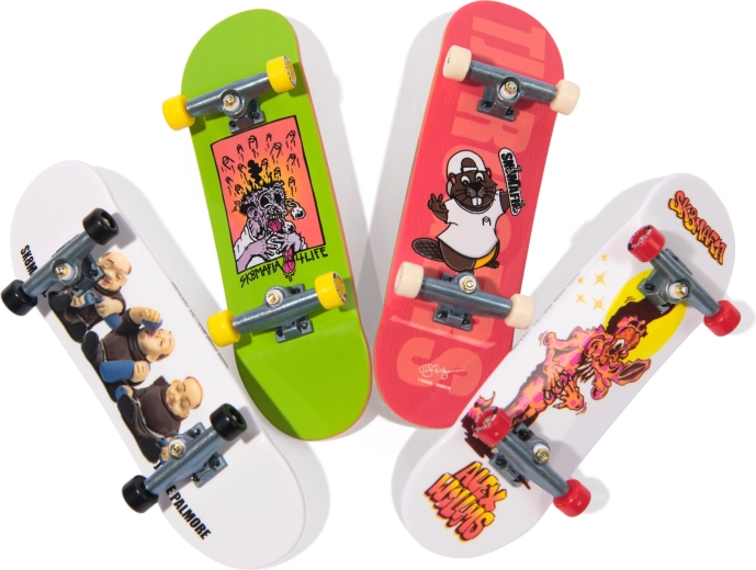 4 boards med SK8MAFIA-grafik