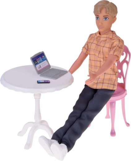 Arbejde og fritid: laptops, telefon og cykel