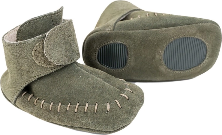 Skridsikker sål og velcro for et mere sikkert skridt