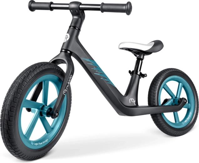 Let og holdbar ramme til små ryttere