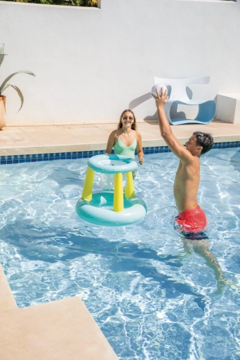 Stabil flydende konstruktion