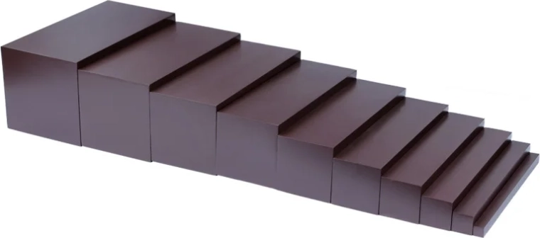 Moyo Montessori brune trapper