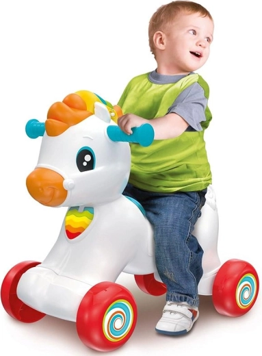 Stabil konstruktion til små ryttere