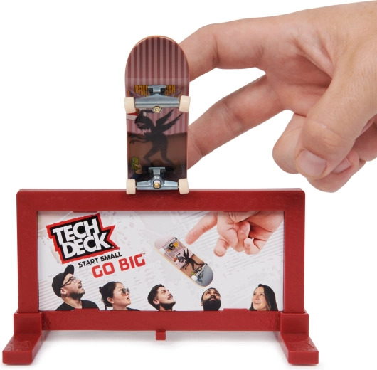 Gadeforhindring til grinds og hop