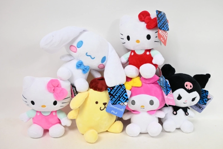 Hello Kitty-bamse 18 cm