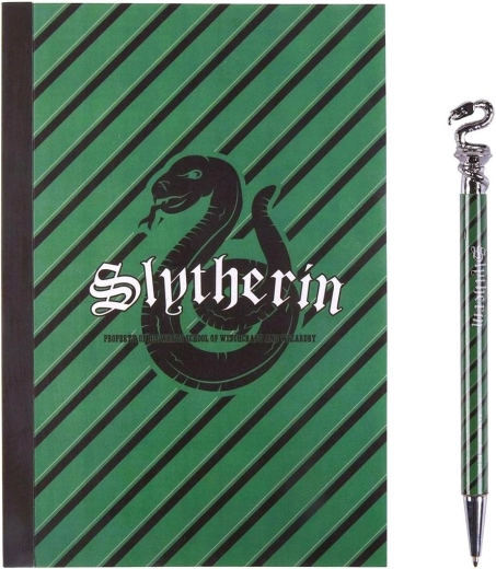 A5-notesbog og kuglepen med Slytherin-motiv