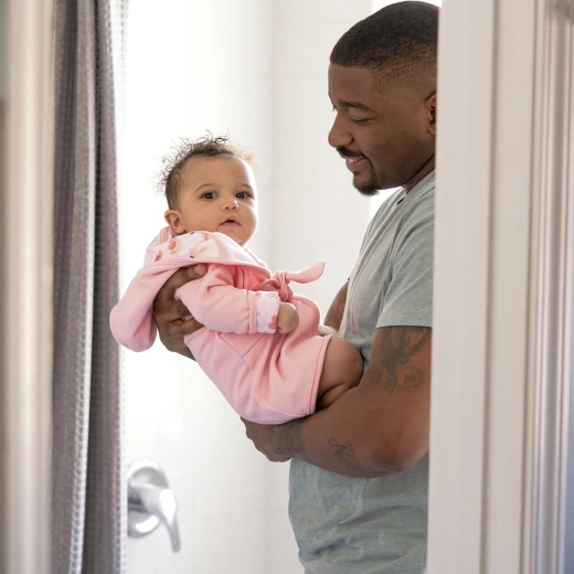 Sikker indpakning med fastgjort bælte