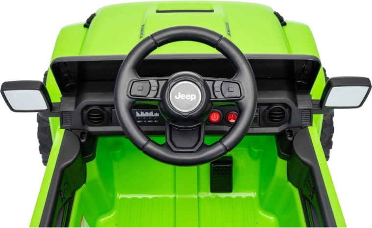 Detaljeret cockpit med Jeep-rat