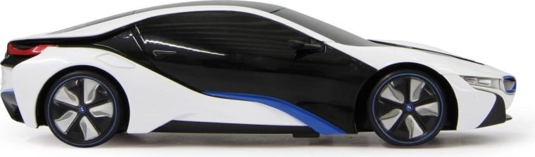 Realistisk lakering og sporty udseende