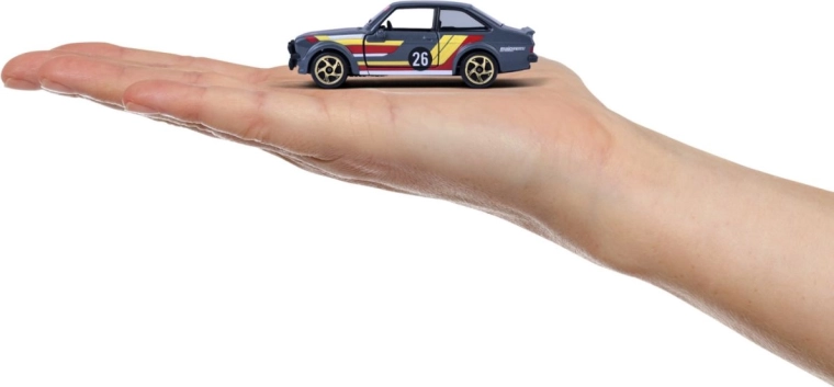 Metalmodel i målestoksforholdet 1:64
