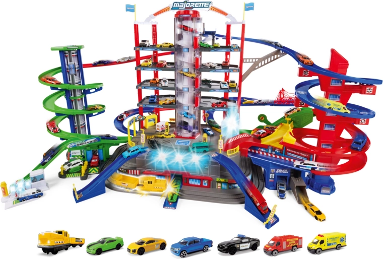 7 etager med action og parkering til op til 35 biler