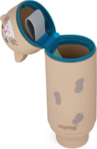 Praktisk indvendig inddeling og sikker lynlås