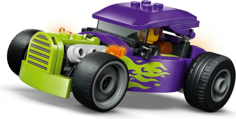 Fedt design med flammer og store hjul