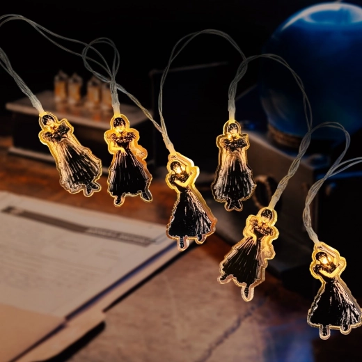 Wednesday lyskæde på batterier 130 cm