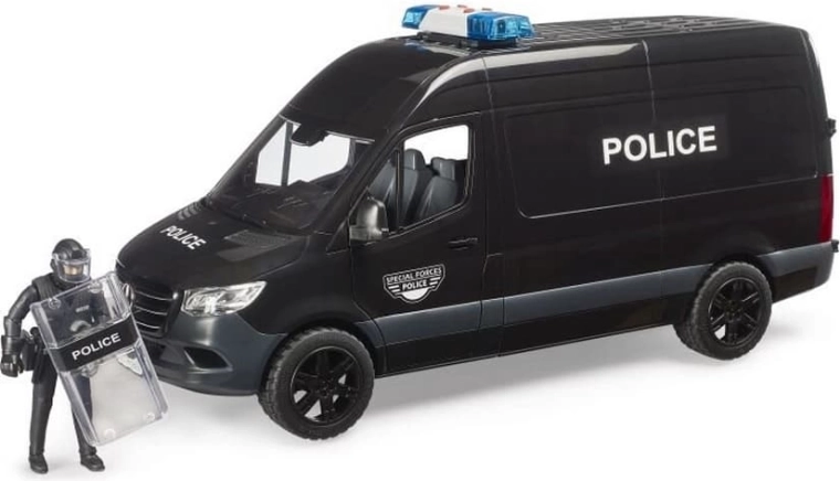 Bruder politivan Mercedes‑Benz Sprinter med skærmklædt betjent