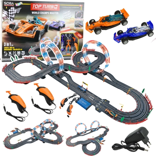 Racerbane 3-i-1 med oplyste loops, biler og controllere 560 cm