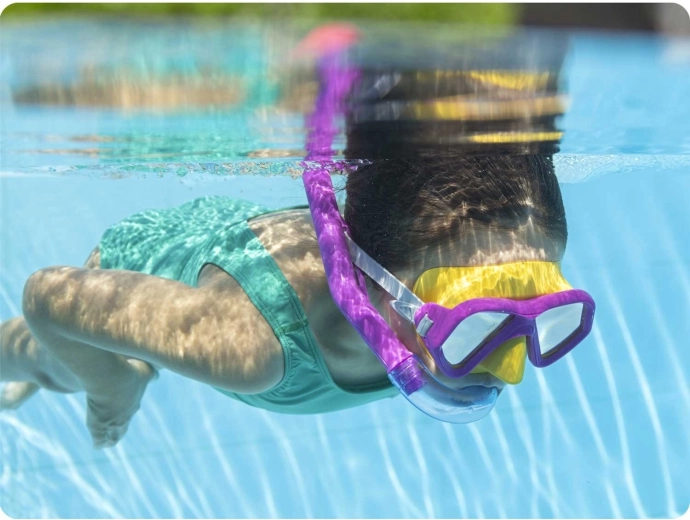 Ergonomisk snorkel med vandkap