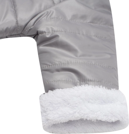 Varm og let isolering med anti-allergisk fyld