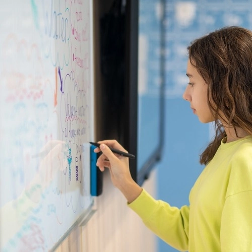 Alsidig brug derhjemme, i skolen og på kontoret