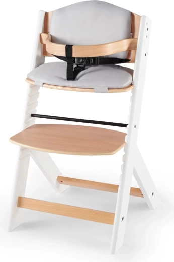 Komfort ved måltider og leg takket være polstring og ergonomi