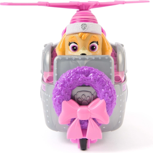 Festligt design og naturtro detaljer