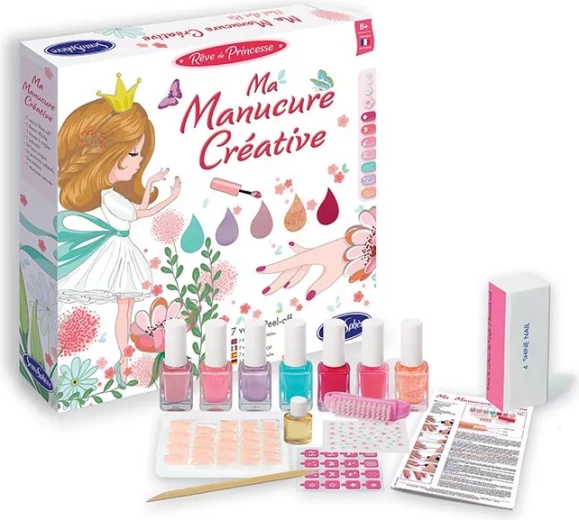 Sentosphere Min kreative manicure