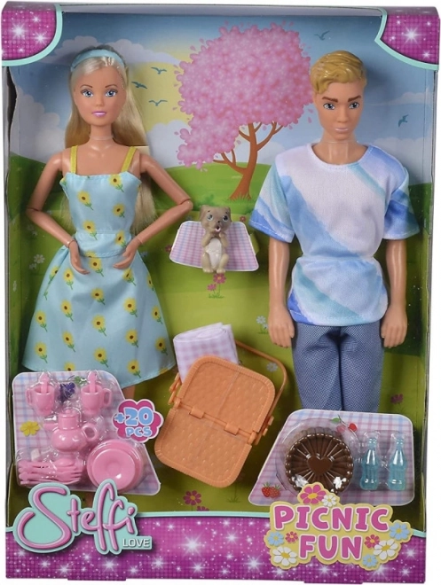 Dukkerne Steffi og Kevin på picnic
